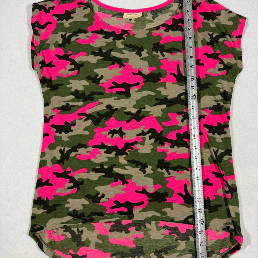 Bobbie Brooks Women’s Neon Pink & Green Camo Tee Size Large - Picture 4 of 5
